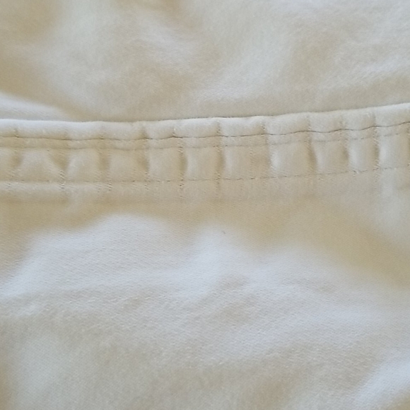 1100 Thread Count Queen White Top Sheet - Picture 2 of 2
